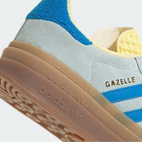 NWT Adidas Gazelle Bold Almost Blue/Bright Blue/Almost Yellow Size W7 - Picture 9 of 15